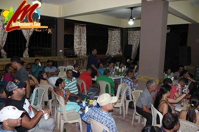 Cuarteto Tipico En Brisas De Cacique En Cacique MonciÃ³n 26-7-2016
