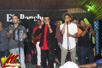 Fiesta Del Grupo Tipico Nexo Â¨El Klan PerfectoÂ¨En El Rancho De Moncion 01-10-2016
