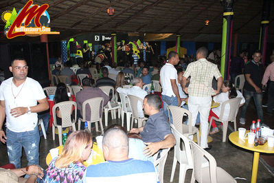 La Seleccion Tipica Femenina En El Rancho De Moncion 18-12-2016
