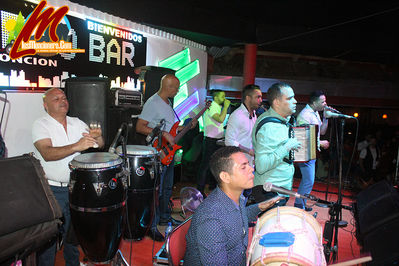 Banda Real a Casa Llena En El Cerro Bar Moncion 13-6-2017
