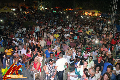 Yiyo Sarante En El Parque De MonciÃ³n Cierre De Las Patronales San Antonio De Padua 2017
