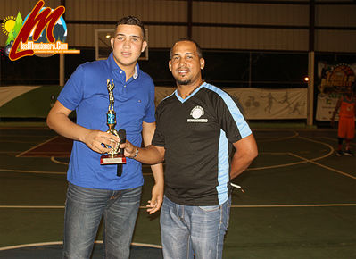 El Mejor 6to Hombre: Rafael Brito Del Equipo De Proyecto , Premio De La Ronda Regular Del 9no Torneo De Baloncesto Moncionero 2017
