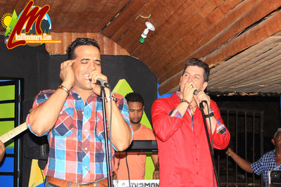 Wilman PeÃ±a Reapertura Del Rancho Moncion 31-10-2015
Palabras clave: wilman peÃ±a;vitico;el rancho moncion;losmoncionero;cerro bar;casabe;musica tipica