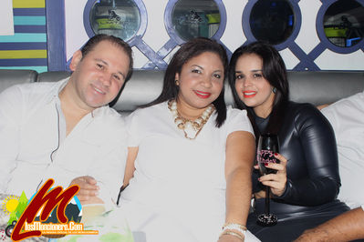 CumpleaÃ±os De Elizabeth En Limite Club Drink MonciÃ³n - 21-12-2015
Palabras clave: moncion;vitico;municipiomoncion;losmoncionero;limite club,drink;cerro bar;cumpleaÃ±os