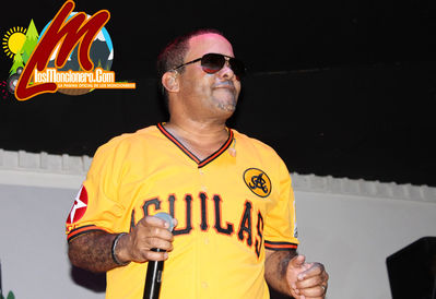 Hector Acosta Â¨ El Torito Â¨ En El Cerro Bar De Moncion 1-1-2016
Palabras clave: moncion;capital del casabe;losmoncionero.com;losmoncioneros;vitico;hector acosta;el torito;cerro bar;municipiomoncion