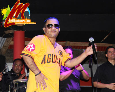 Hector Acosta Â¨ El Torito Â¨ En El Cerro Bar De Moncion 1-1-2016
Palabras clave: moncion;capital del casabe;losmoncionero.com;losmoncioneros;vitico;hector acosta;el torito;cerro bar;municipiomoncion