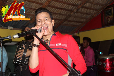 Wilman PeÃ±a Club Gallistico El Encuentro De MonciÃ³n 08-5-2016
Palabras clave: wilman peÃ±a;el cantante;losmoncionero;municipiomoncion;vitico;musicatipica;casabe;pinos;presamoncion