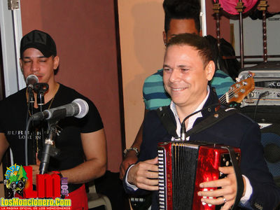 Fiesta De Musicos Tipicos En Cacique Moncion 14-1-2014
