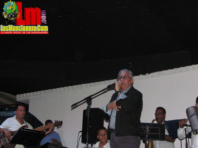 Clasicos Del Merengue Cerro bar Moncion 14-6-2015
Palabras clave: moncion;cerro bar;clasicos;piter cruz;henry garcia;Jerry vargas;el Nazareno;Patronales;san antonio de padua;vitico;losmoncionero.com