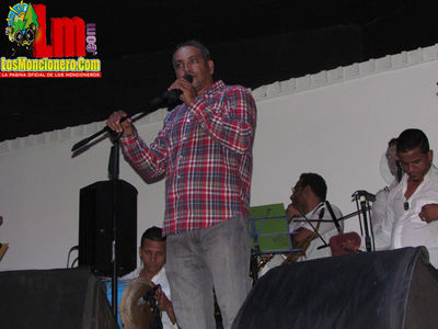 Clasicos Del Merengue Cerro bar Moncion 14-6-2015
Palabras clave: moncion;cerro bar;clasicos;piter cruz;henry garcia;Jerry vargas;el Nazareno;Patronales;san antonio de padua;vitico;losmoncionero.com