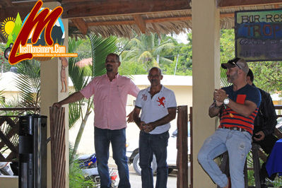 CumpleaÃ±os De Jose Espinal "Alcalde De Municipio De Moncion" 16-9-2015
Palabras clave: jose espinal;alcalde;municipio moncion;vitico;losmoncionero;cerro bar