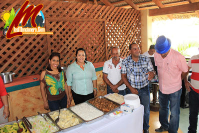 CumpleaÃ±os De Jose Espinal "Alcalde De Municipio De Moncion" 16-9-2015
Palabras clave: jose espinal;alcalde;municipio moncion;vitico;losmoncionero;cerro bar