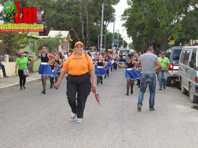 Desfile Patronales San Antonio 2015 MonciÃ³n
Palabras clave: desfile;patronales san antonio;moncion;vitico;losmoncionero.com;casabe;guaraguano;municipio Moncion