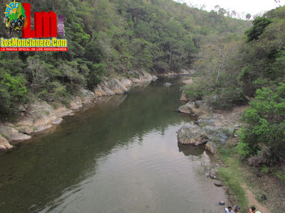 Balneario Meseta MonciÃ³n
Palabras clave: moncion;meseta;rio;Mao;duran;losmoncionero.Com;vitico