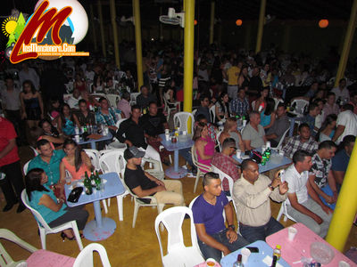 Urbanda Disco Restaurant Cacique Moncion 18-7-2015
Palabras clave: urbanda;jorge lwis;chico torres;cacique;moncion;cerro bar;losmoncionero.com;vitico;musica tipica