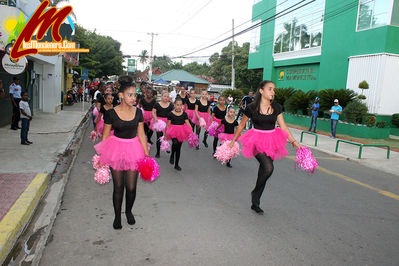 Desfile Inaugural 9na Copa de Baloncesto Moncionero Cooperativa Mamoncito 2017 , Dedicada al SeÃ±or Franklin Torres Taveras
