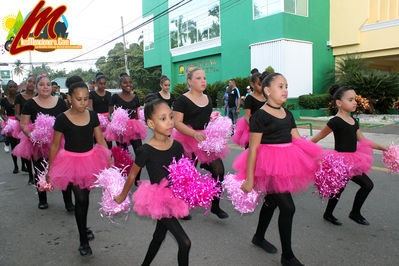 Desfile Inaugural 9na Copa de Baloncesto Moncionero Cooperativa Mamoncito 2017 , Dedicada al SeÃ±or Franklin Torres Taveras
