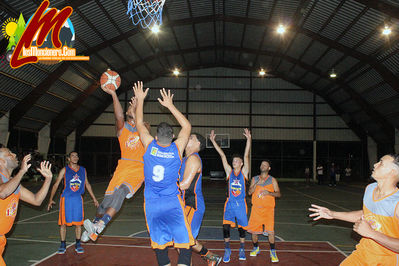 Sigue Con Ã‰xito 9no Torneo Baloncesto Moncionero entre los equipos 
