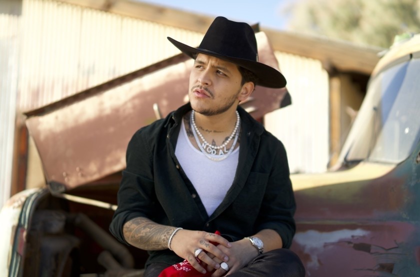 Christian Nodal – Solo Un Sueno